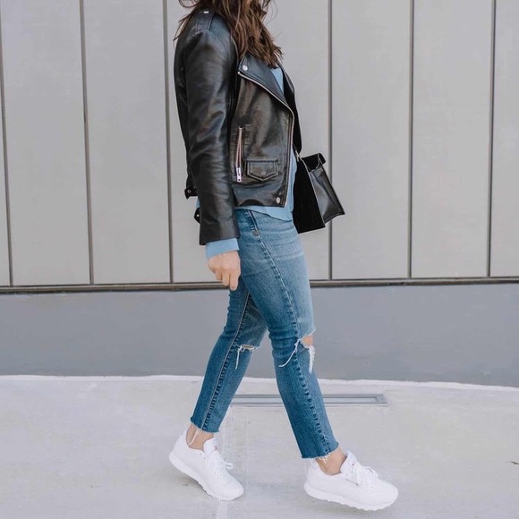 Reebok Women's Classic Renaissance Casual Joggers - Picture 3 of 7